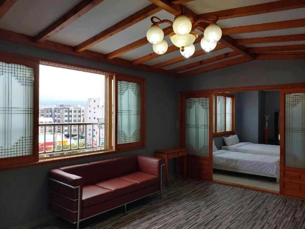 Emerald Ace Hotel Τζέτζου Εξωτερικό φωτογραφία